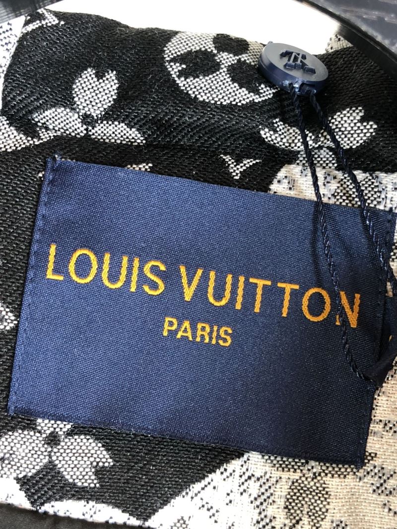 Louis Vuitton Outwear